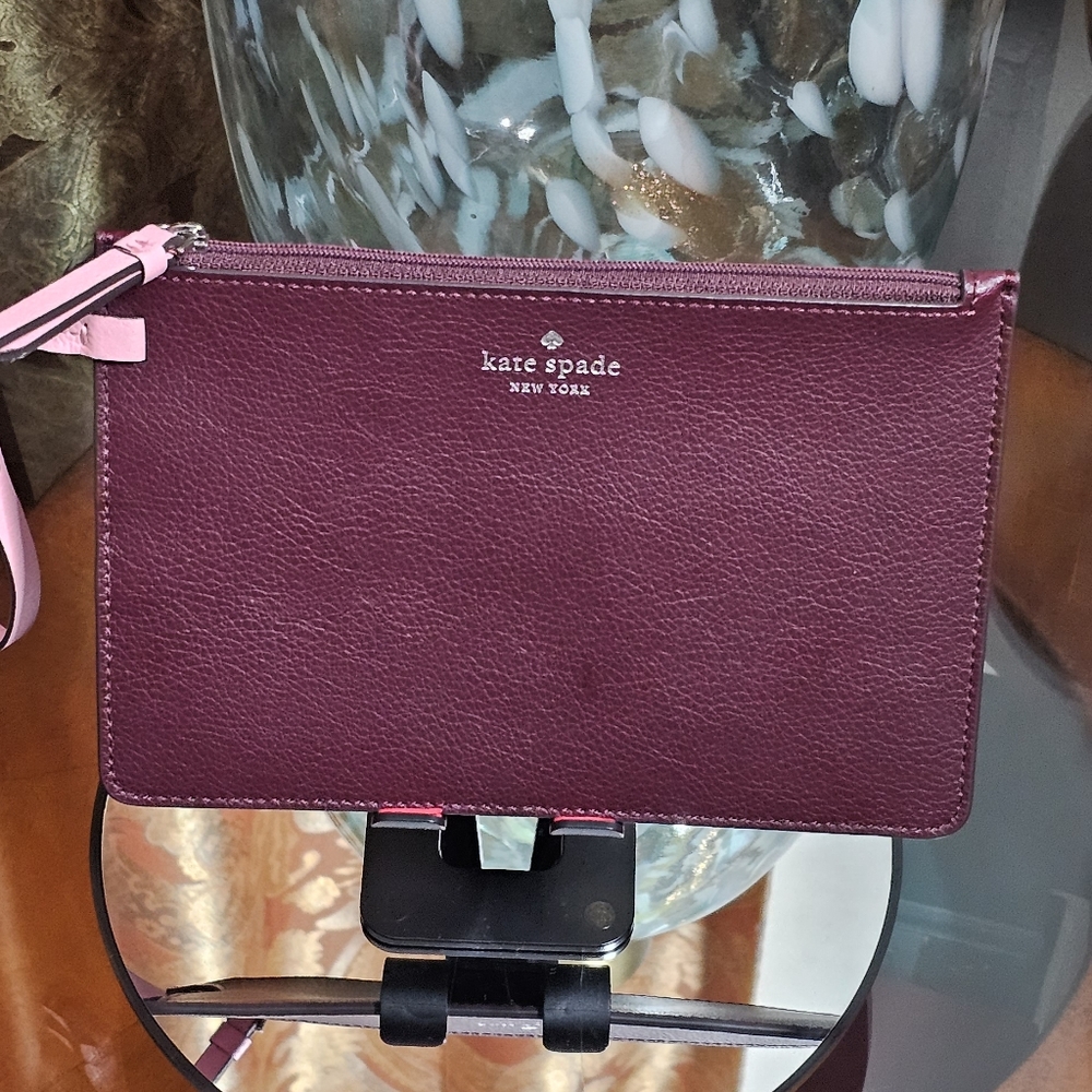 Kate ♠️Spade  Maroone Wristlet (Nwot) - Picture 3 of 9